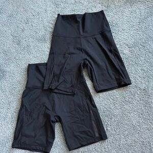 Black sculpting bike shorts NO CROTCH SEAM